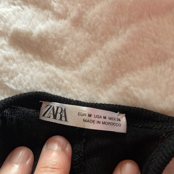 Thin cotton Zara tank top black with spaghetti straps perfect condition thin top - Picture 7 of 8